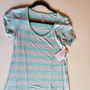 Lularoe classic t
